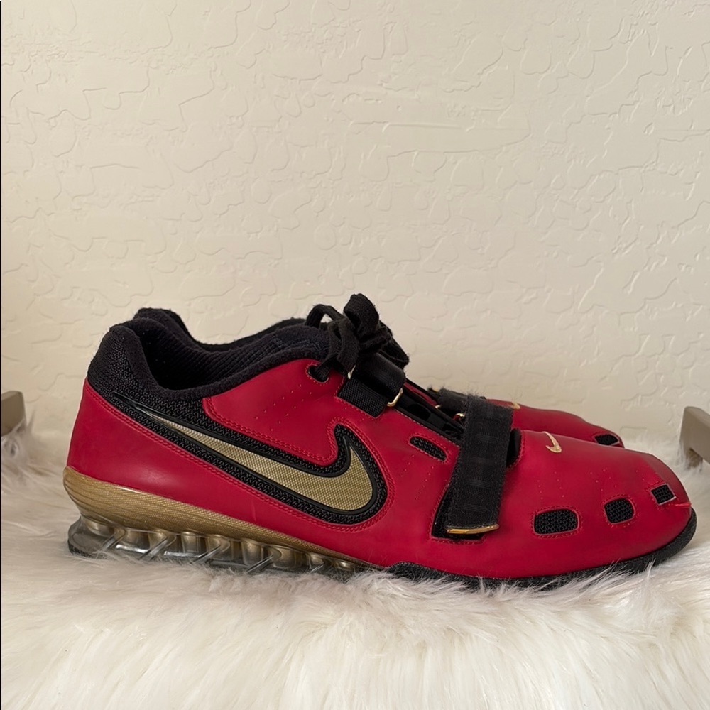 NIKE ROMALEOS 2 WEIGHTLIFTING SHOES RED GOLD 476927-670 Men’s 17